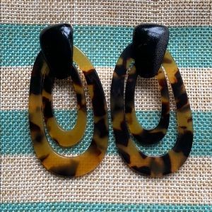 New Tortoise Boho Chic Earrings 🦋 Bundle 3/$25